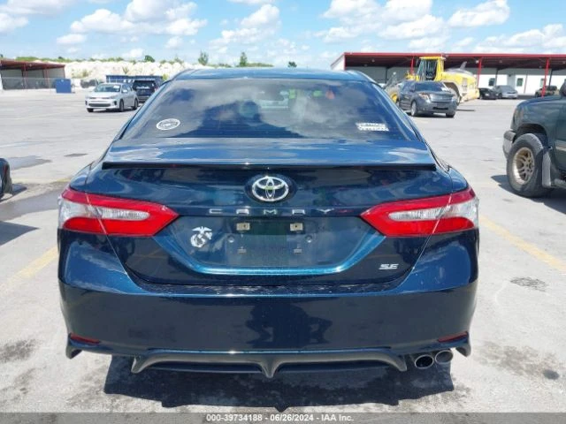 Toyota Camry LE 2.5L 203кс , снимка 6 - Автомобили и джипове - 47097677