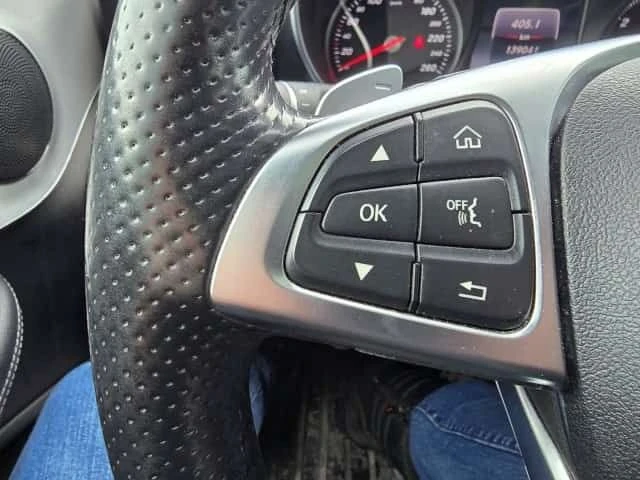 Mercedes-Benz C 300 * 4MATIC* 360 КАМЕРИ* ШИБИДАХ* ПОДГРЕВИ* , снимка 17 - Автомобили и джипове - 53661307