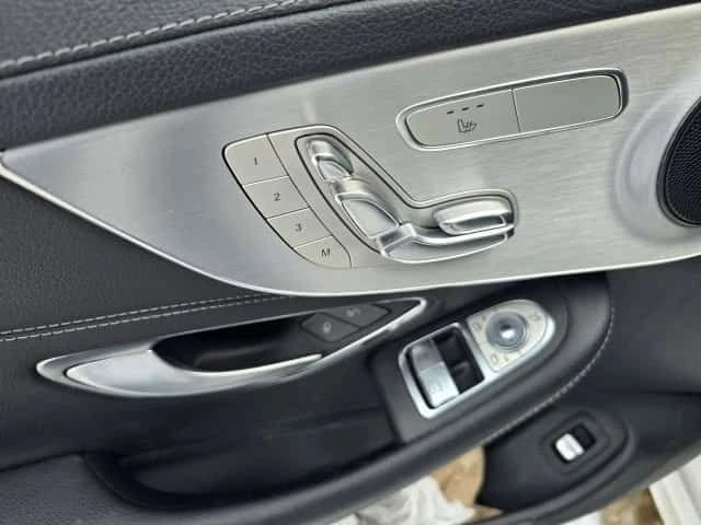 Mercedes-Benz C 300 * 4MATIC* 360 КАМЕРИ* ШИБИДАХ* ПОДГРЕВИ* , снимка 14 - Автомобили и джипове - 53661307
