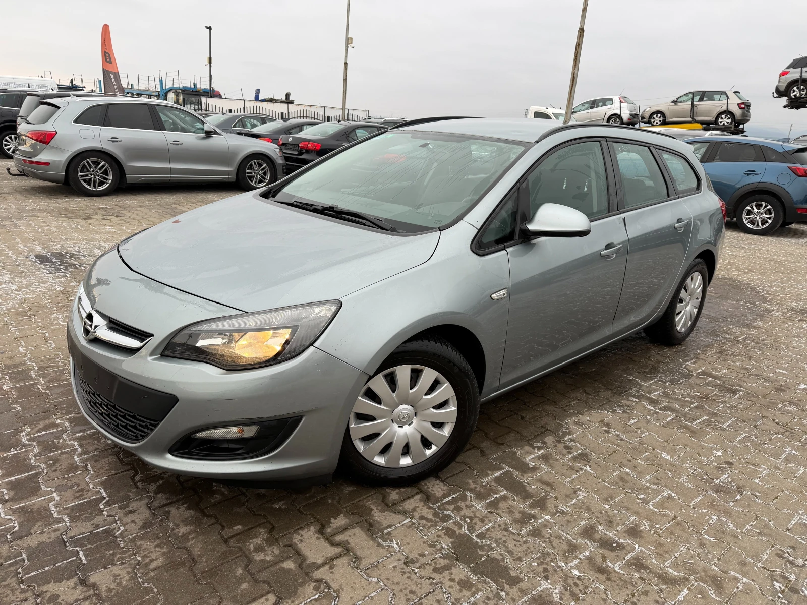 Opel Astra 1.7CDTI NAVI EURO 5, снимка 1