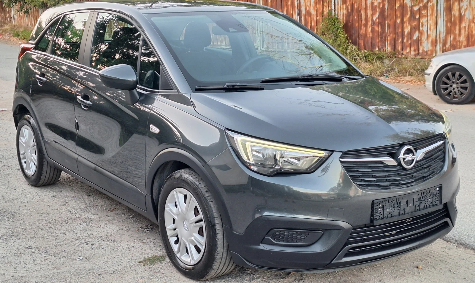 Opel Crossland X 1.2I Euro6B - изображение 3