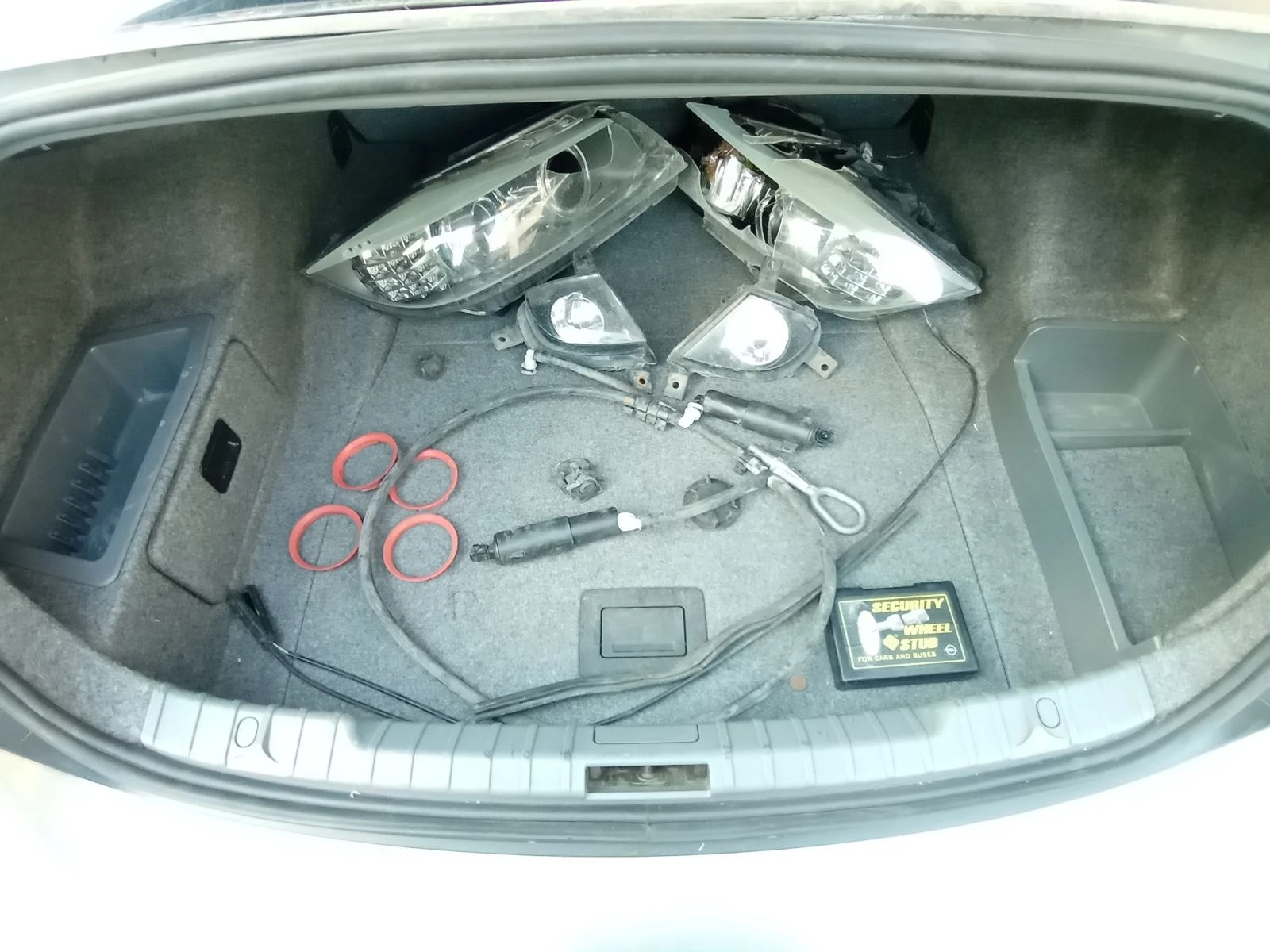 BMW 318   LCI | Mobile.bg   11