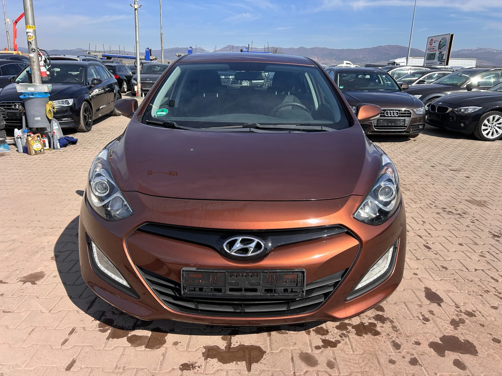 Hyundai I30 1.4i NAVI/KAMERA EURO 5 - изображение 3