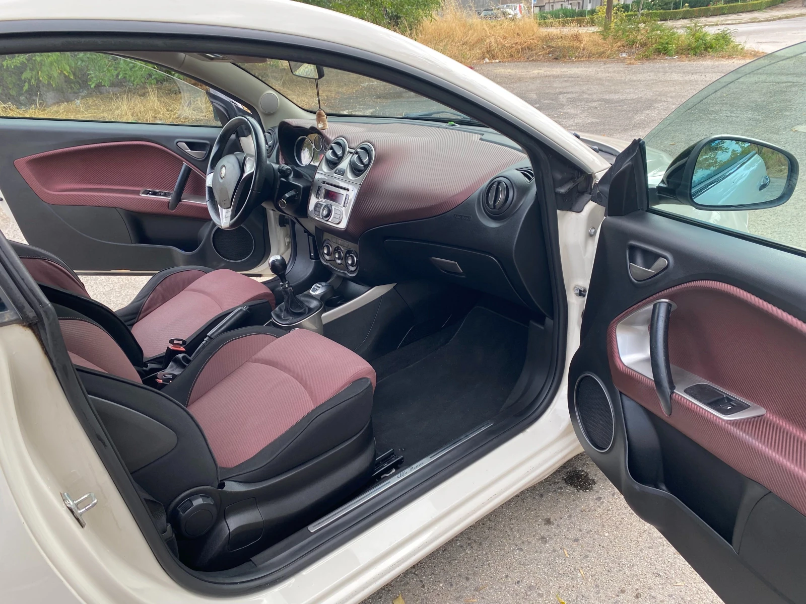 Alfa Romeo MiTo 1.4 ТУРБО, ГАЗ/БЕНЗИН, DNA, CD, 16  - изображение 9
