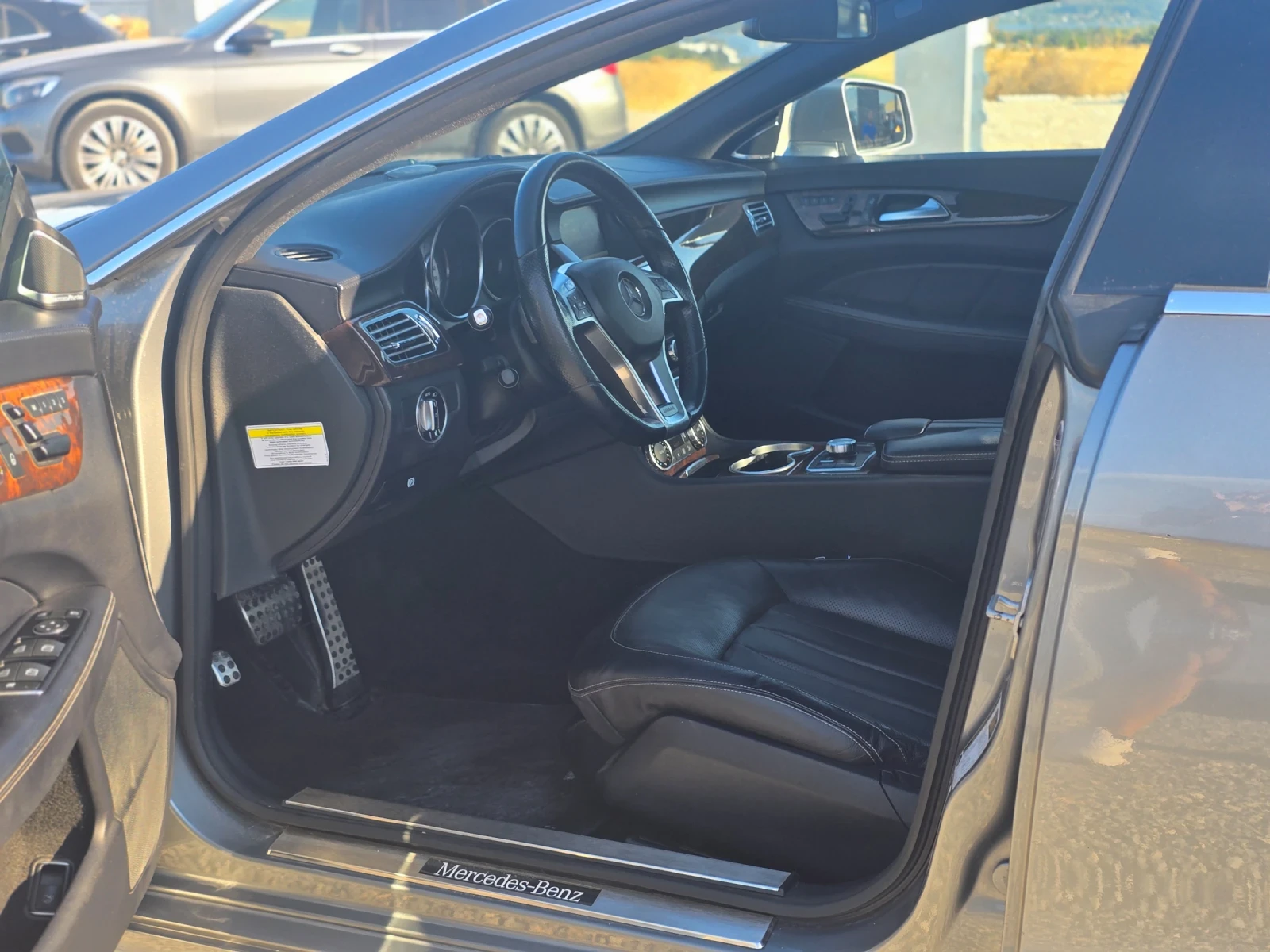 Mercedes-Benz CLS 550 AMG-OPTIC* 4matic  - изображение 7