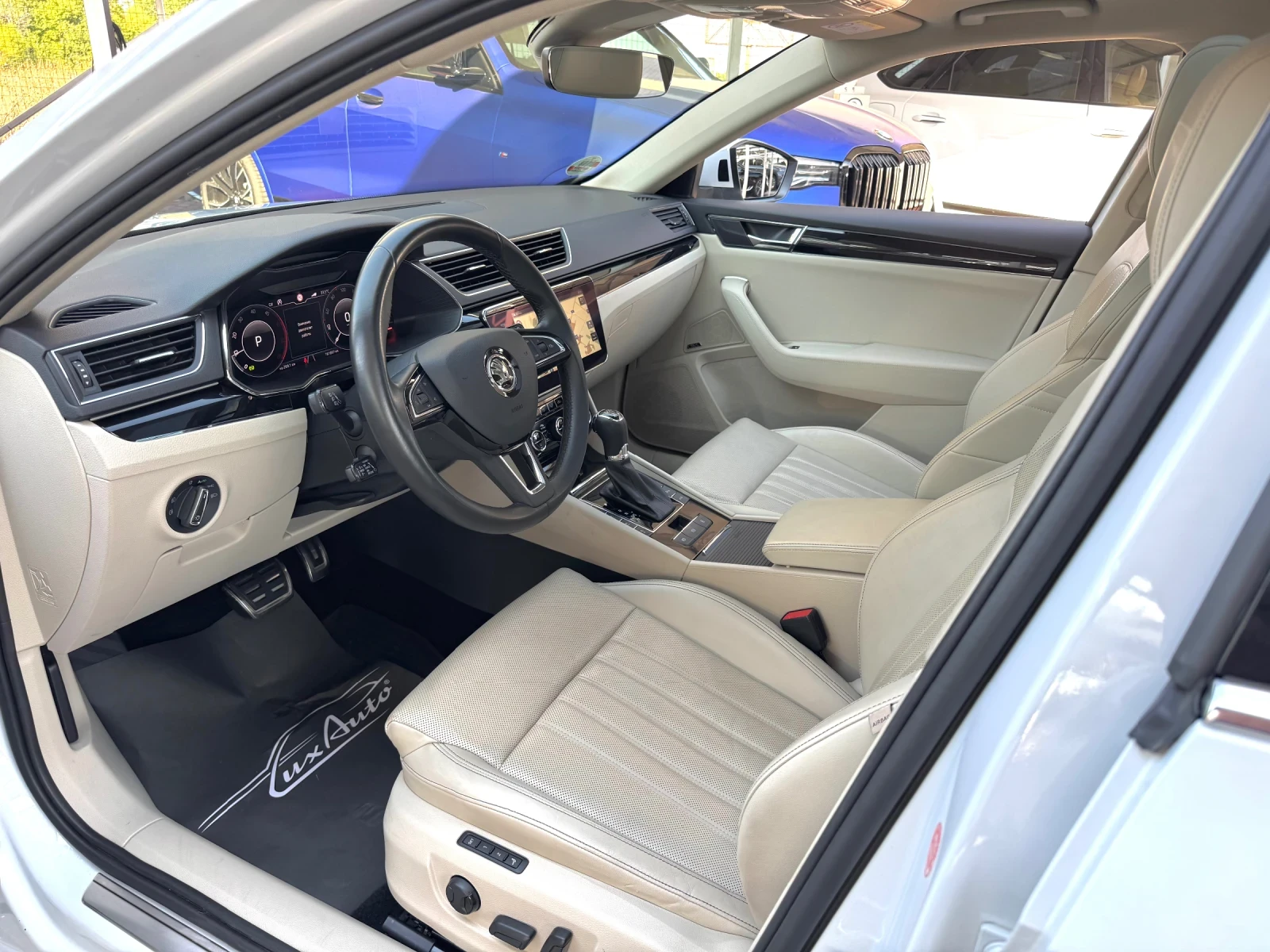 Skoda Superb 2.0TDI#L&K#4x4#PANORAMA#ОБДУХ#DISTR#FULL - изображение 8