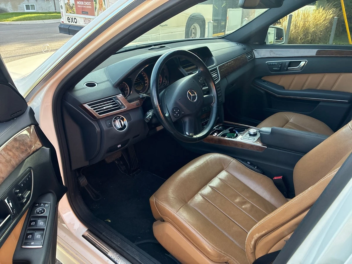 Mercedes-Benz E 500 4MATIC* * CARFAX * * АВТО КРЕДИТ * *  - изображение 6