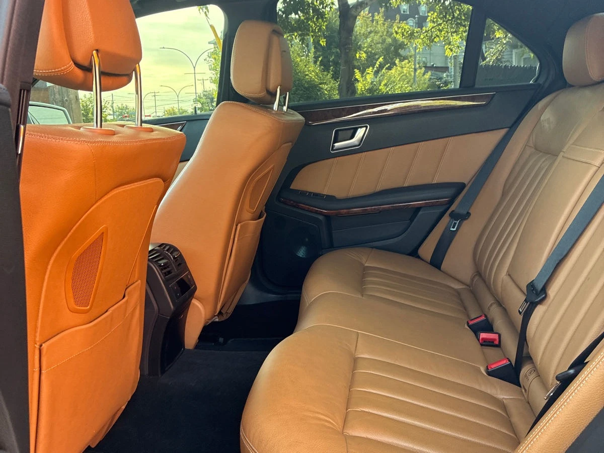Mercedes-Benz E 500 4MATIC* * CARFAX * * АВТО КРЕДИТ * *  - изображение 8