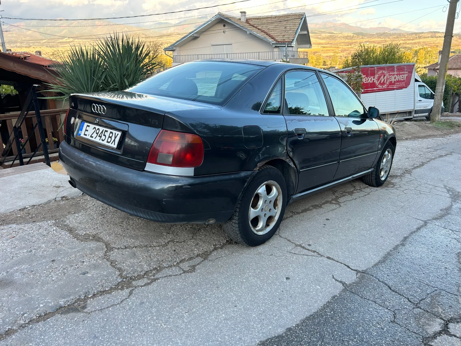 Audi A4 1.6 ГАЗ-БЕНЗИН | Mobile.bg — изображение 12