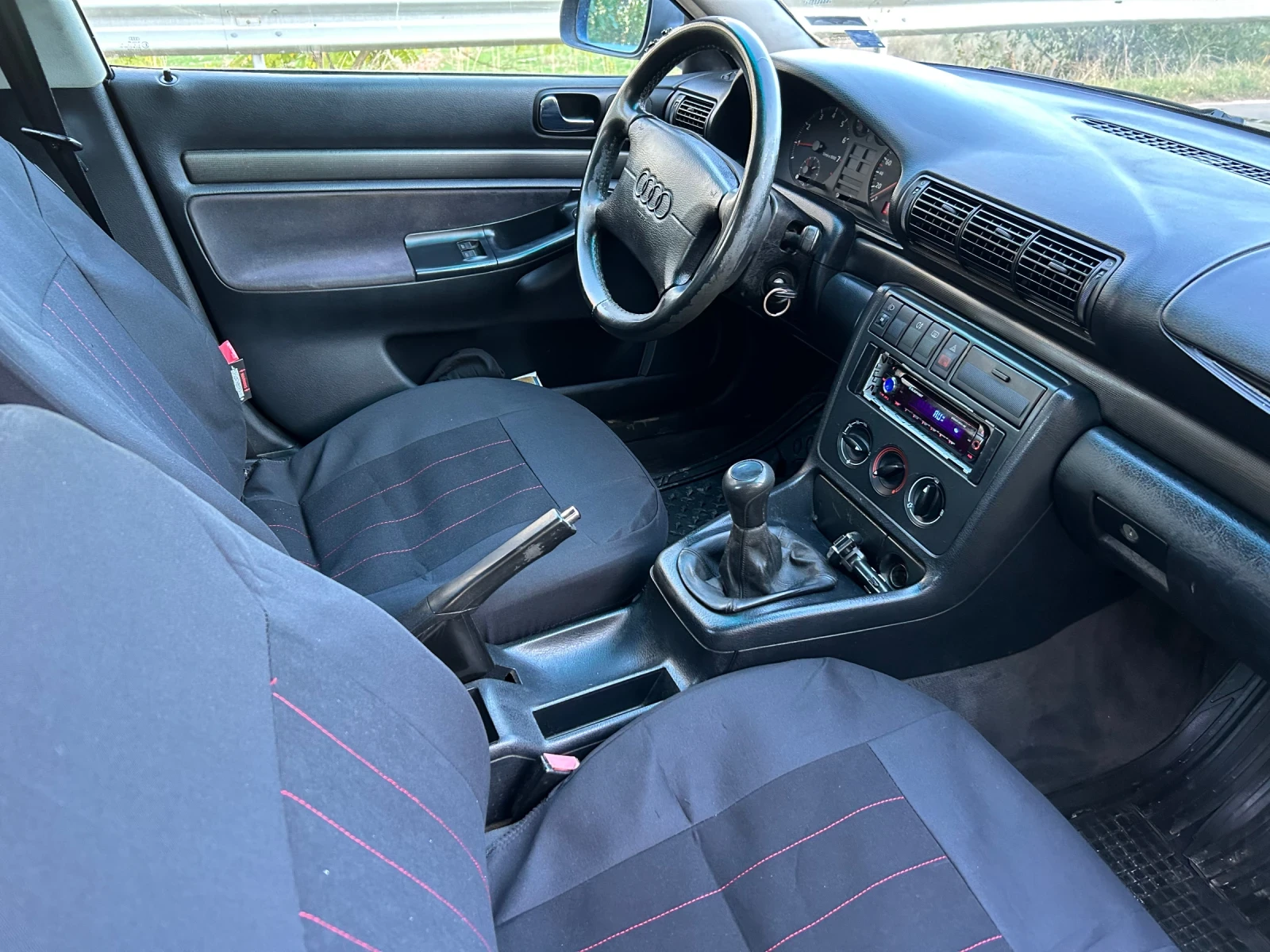 Audi A4 1.6 ГАЗ-БЕНЗИН | Mobile.bg — изображение 11