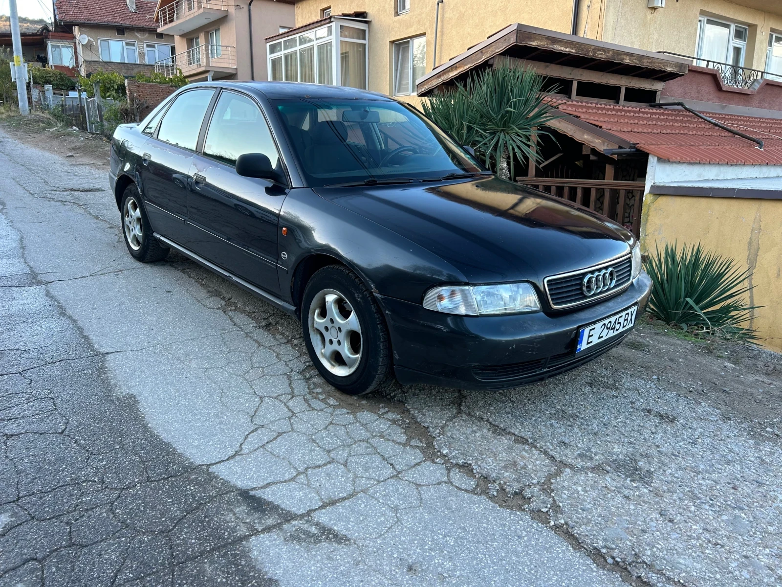 Audi A4 1.6 ГАЗ-БЕНЗИН | Mobile.bg — изображение 15