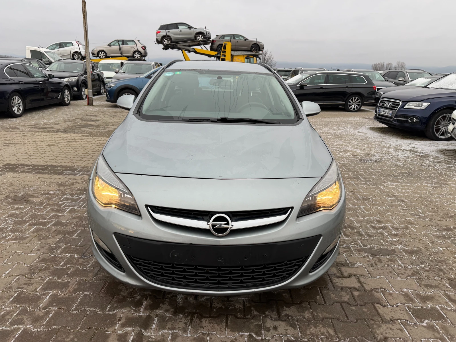 Opel Astra 1.7CDTI NAVI EURO 5 - изображение 3