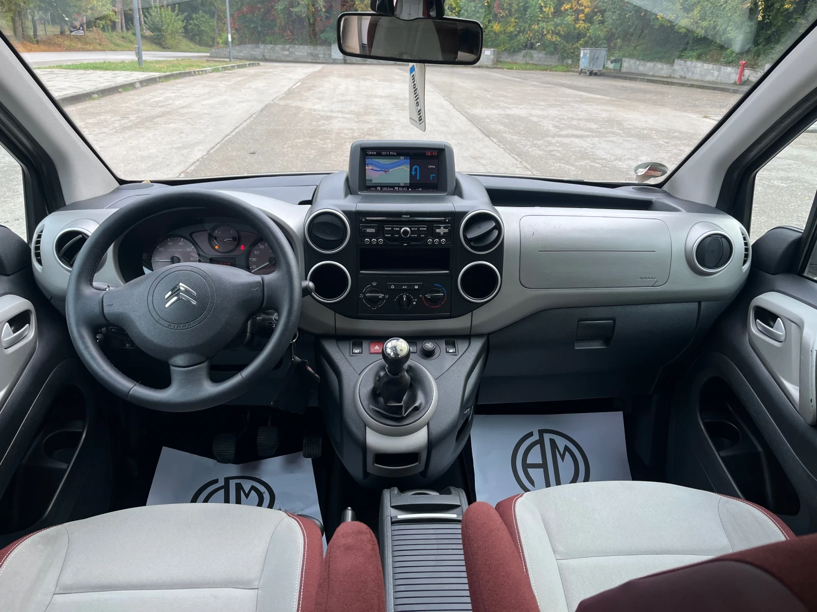 Citroen Berlingo Navi* Multispace* Панорама, снимка 12 - Автомобили и джипове - 53387387