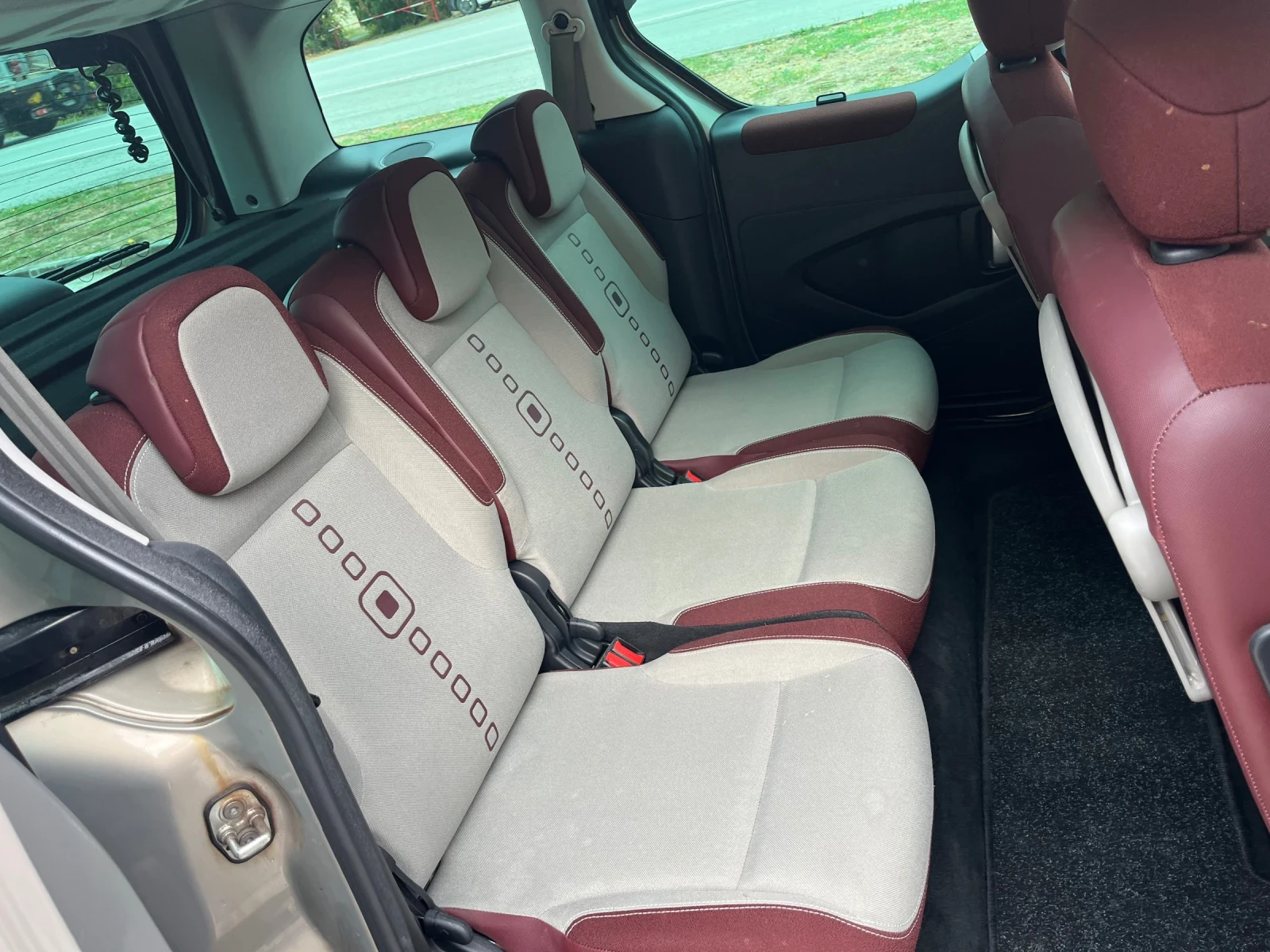 Citroen Berlingo Navi* Multispace* Панорама, снимка 16 - Автомобили и джипове - 53387387
