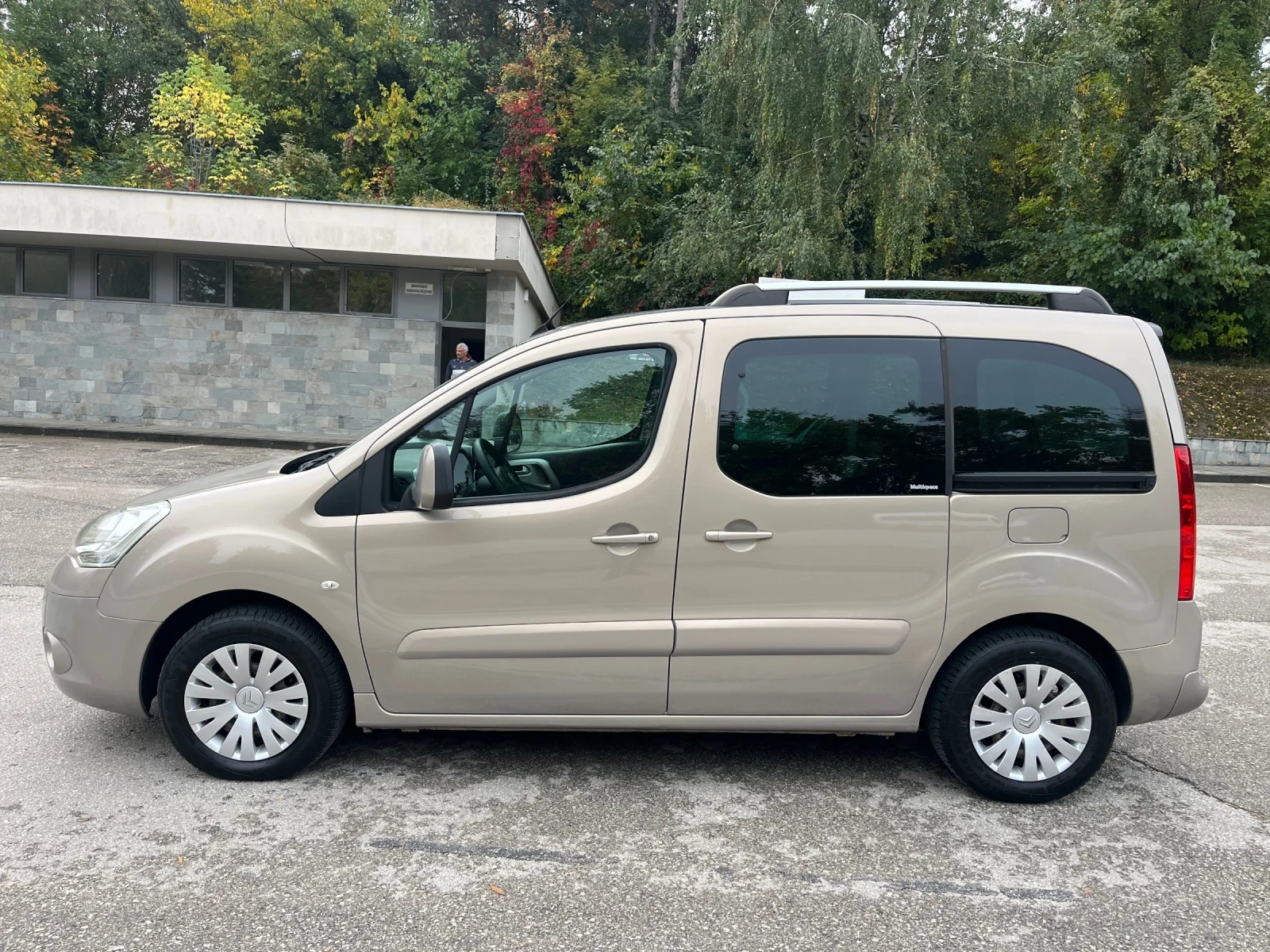 Citroen Berlingo Navi* Multispace* Панорама, снимка 2 - Автомобили и джипове - 53387387
