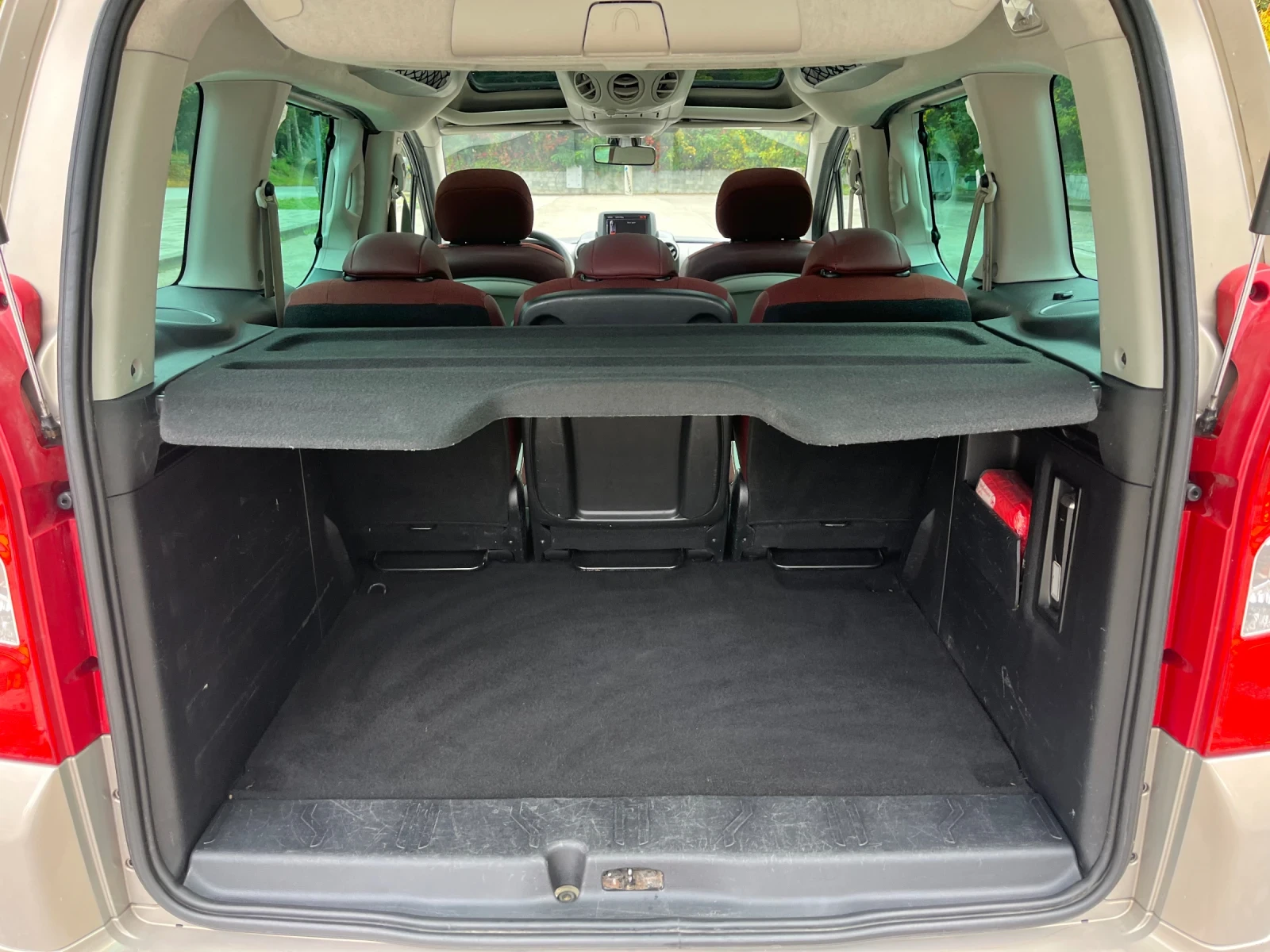 Citroen Berlingo Navi* Multispace* Панорама, снимка 13 - Автомобили и джипове - 53387387