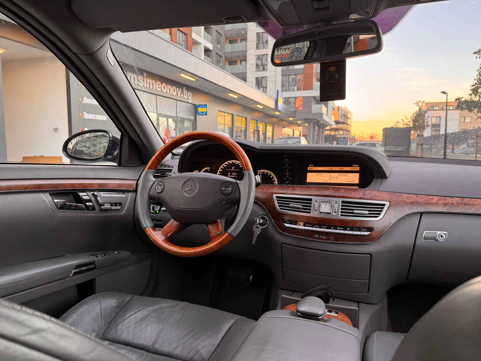 Mercedes-Benz S 500, снимка 13 - Автомобили и джипове - 53786770