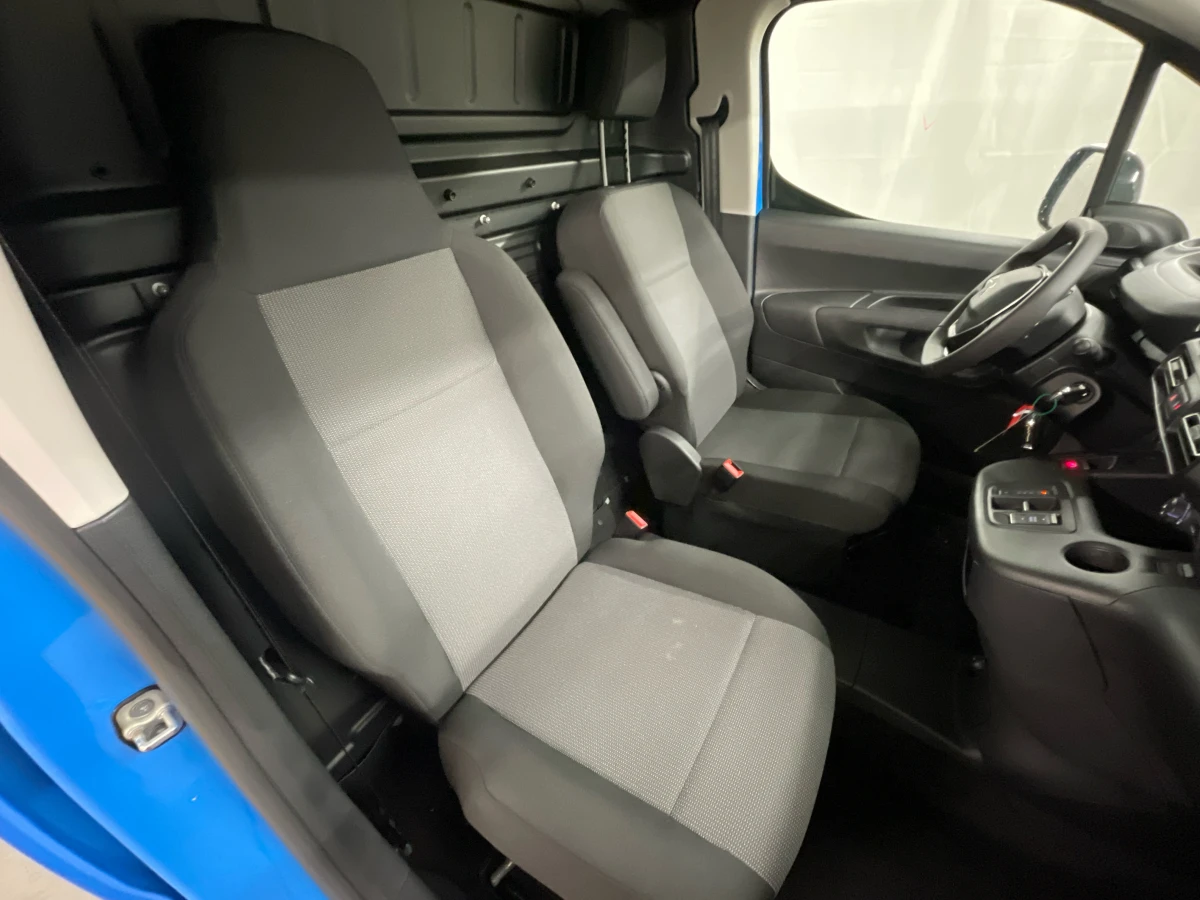 Peugeot Partner Electric, снимка 5 - Автомобили и джипове - 53815280