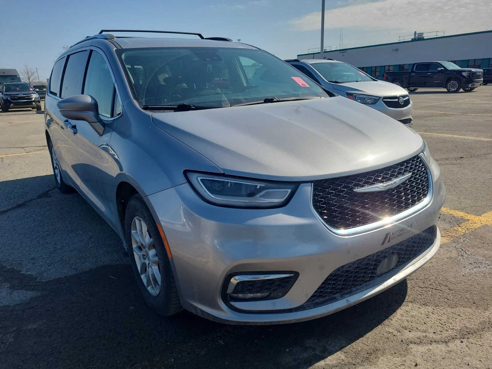 Chrysler Pacifica TOURING-L С РЕГИСТРАЦИЯ & АВТО КРЕДИТ , снимка 2 - Автомобили и джипове - 53907877