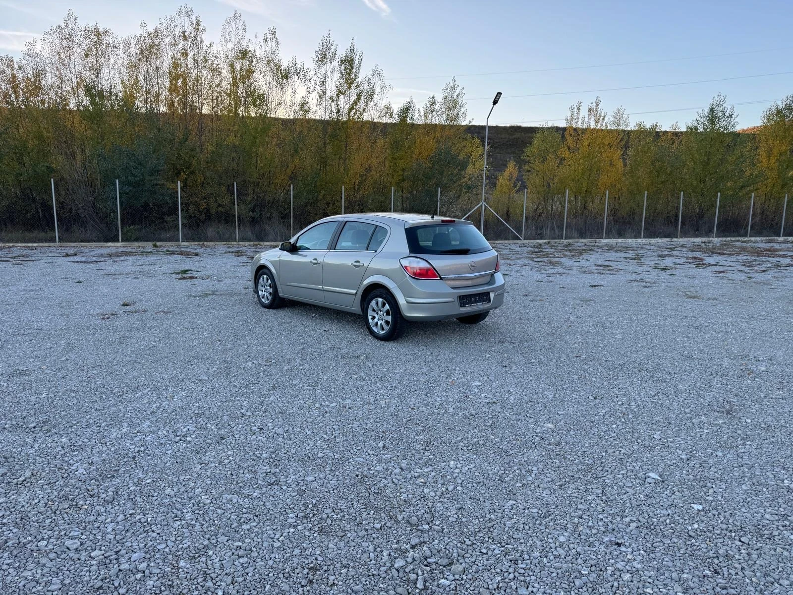 Opel Astra 1.6 i, снимка 4 - Автомобили и джипове - 54697486