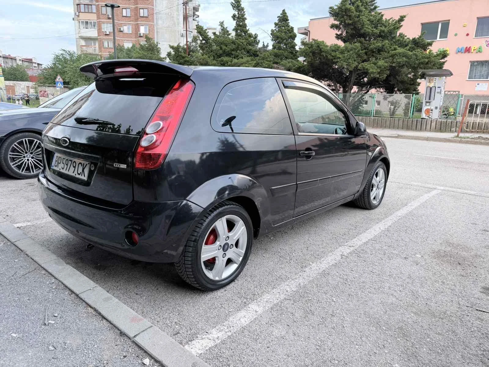 Ford Fiesta, снимка 3 - Автомобили и джипове - 54795139