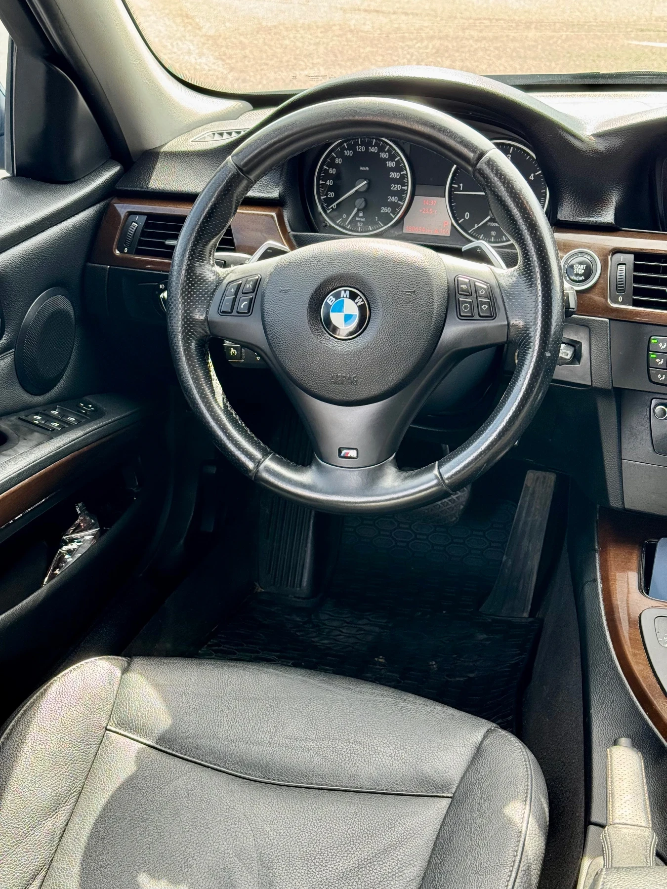 BMW 320 XD/EDITION/FACELIFT, снимка 12 - Автомобили и джипове - 55131044