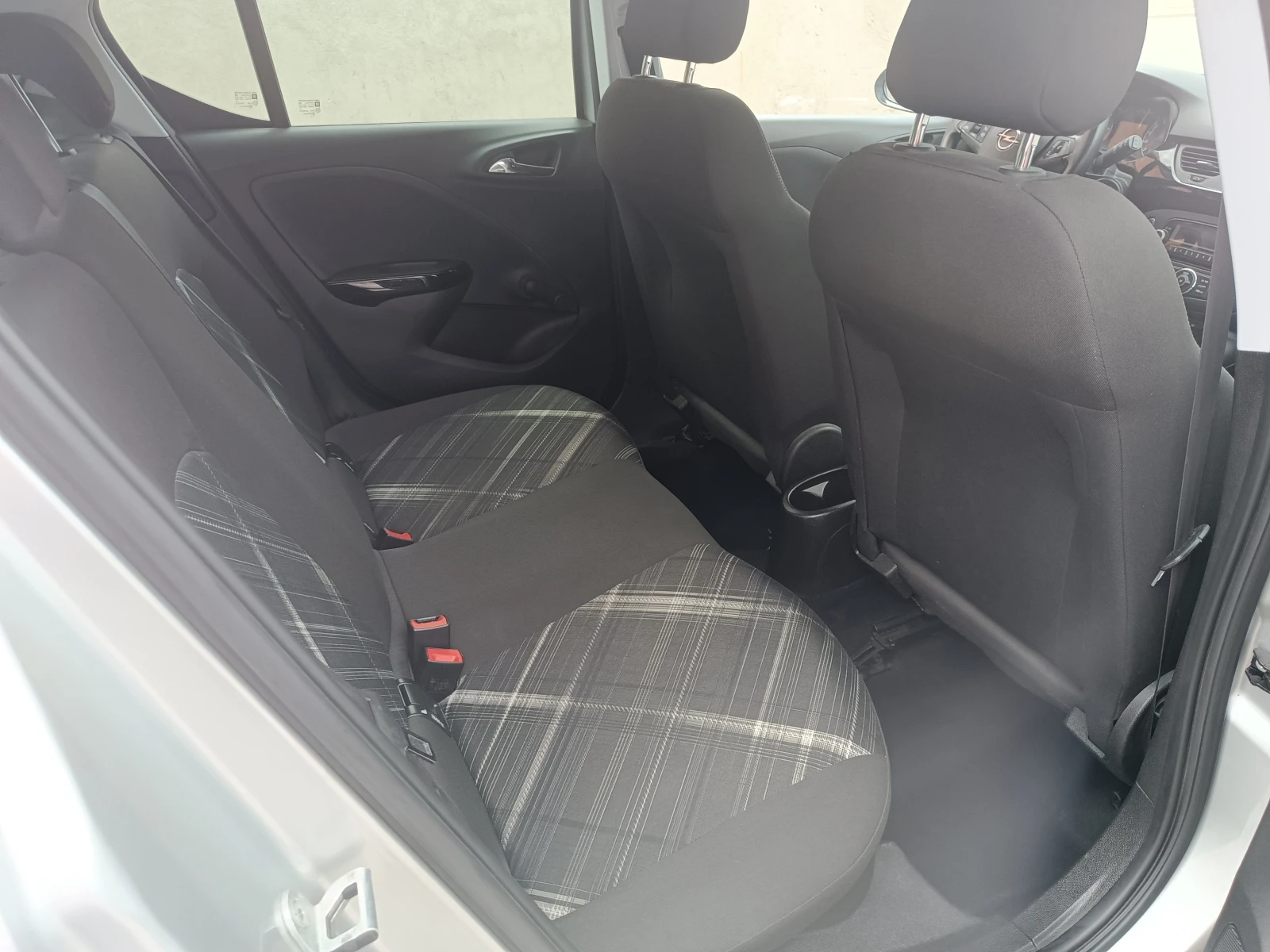 Opel Corsa 1.3CDTI EURO 6B, снимка 9 - Автомобили и джипове - 55212872