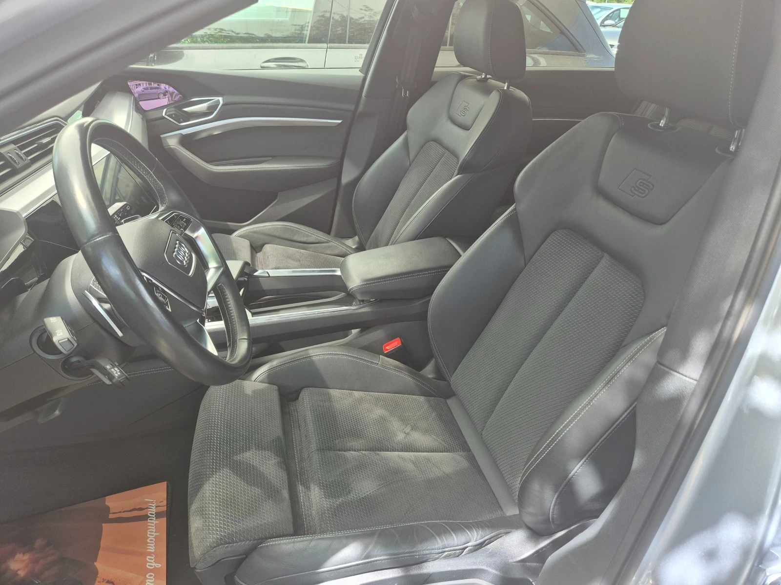 Audi E-Tron S-line, снимка 17 - Автомобили и джипове - 55362606