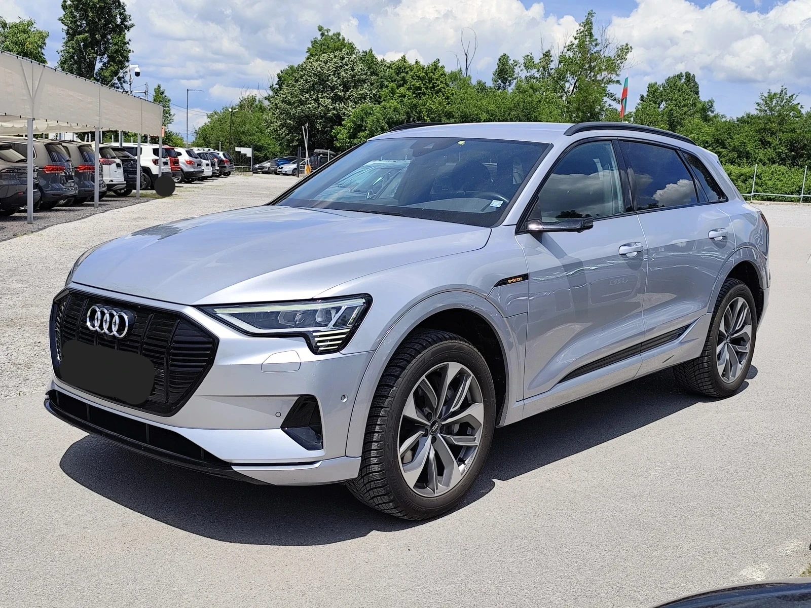 Audi E-Tron S-line, снимка 5 - Автомобили и джипове - 55362606
