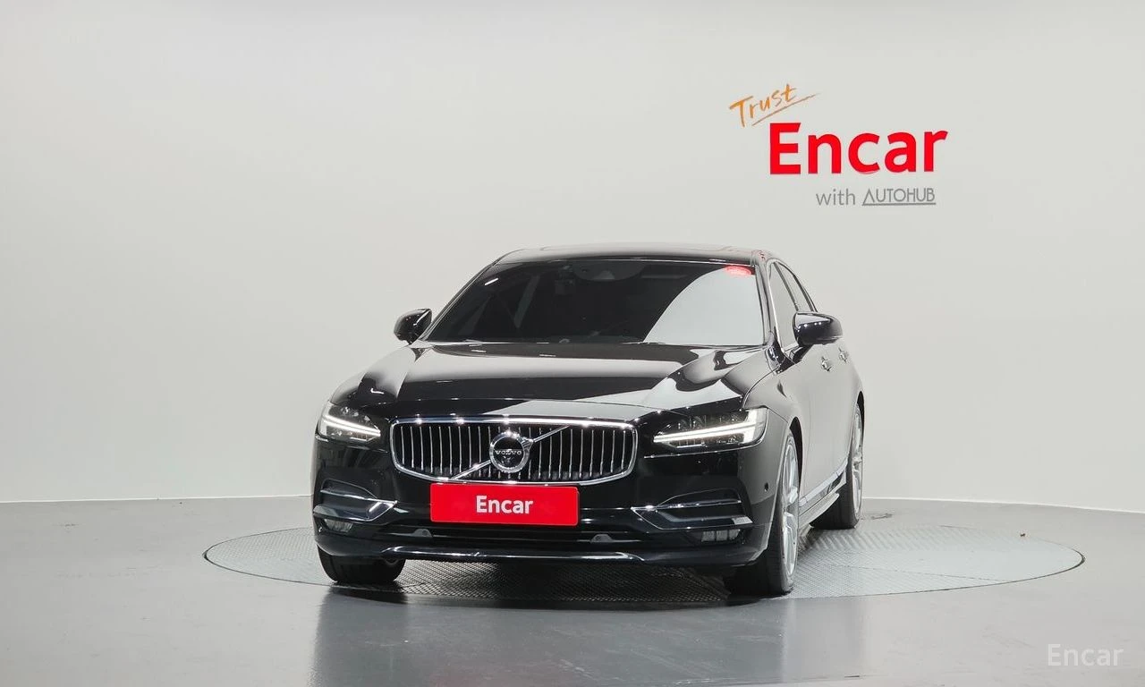 Volvo S90 ДИСТРОНИК * ОБДУХВАНЕ * HEAD-UP * B&W, снимка 4 - Автомобили и джипове - 55379159