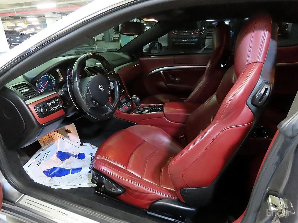 Maserati GranTurismo 4.7* V8* , снимка 9 - Автомобили и джипове - 55407160