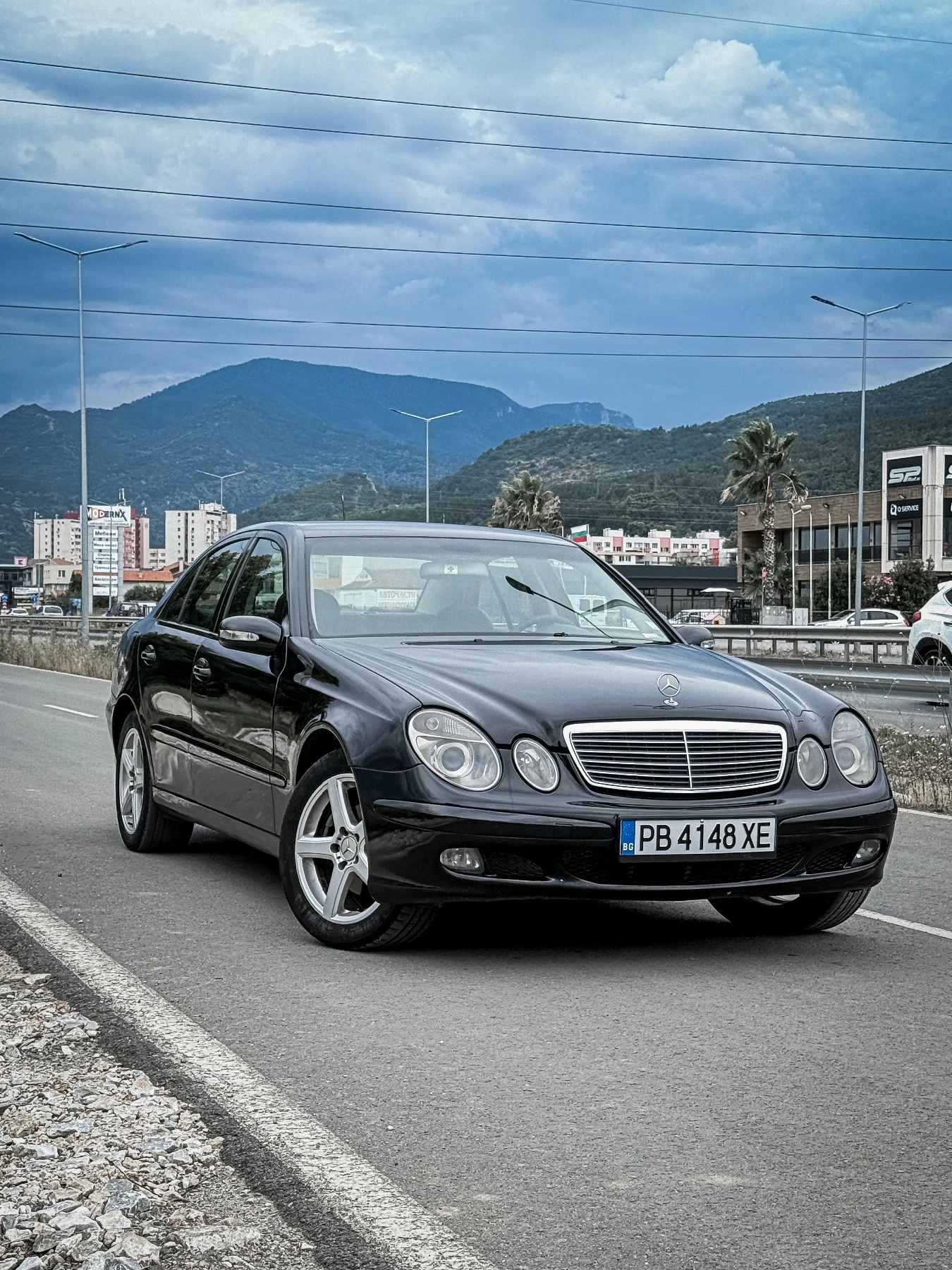 Mercedes-Benz E 220 АВТОМАТИК, ПЕРФЕКТНА