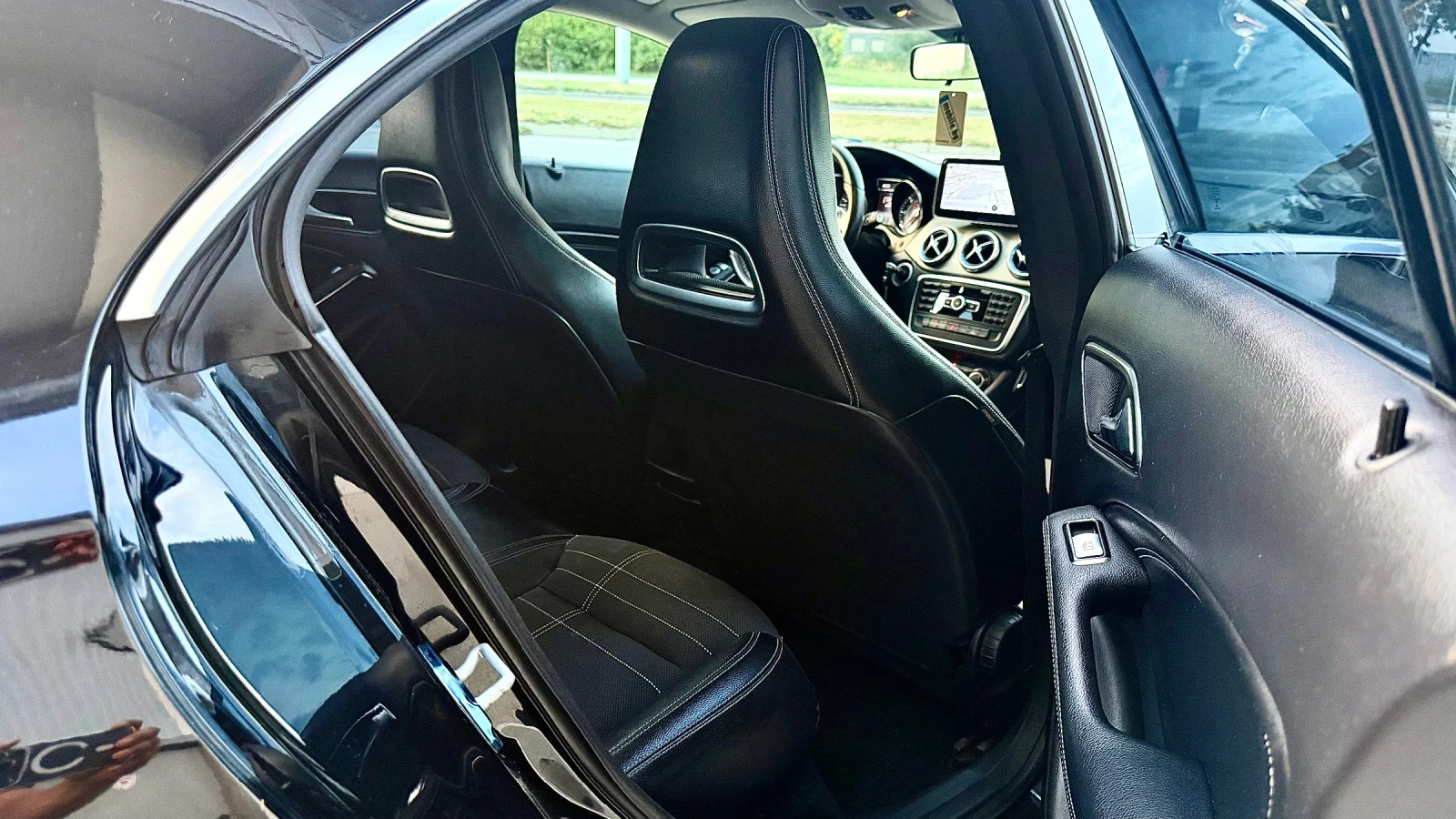 Mercedes-Benz CLA, снимка 14 - Автомобили и джипове - 55717216