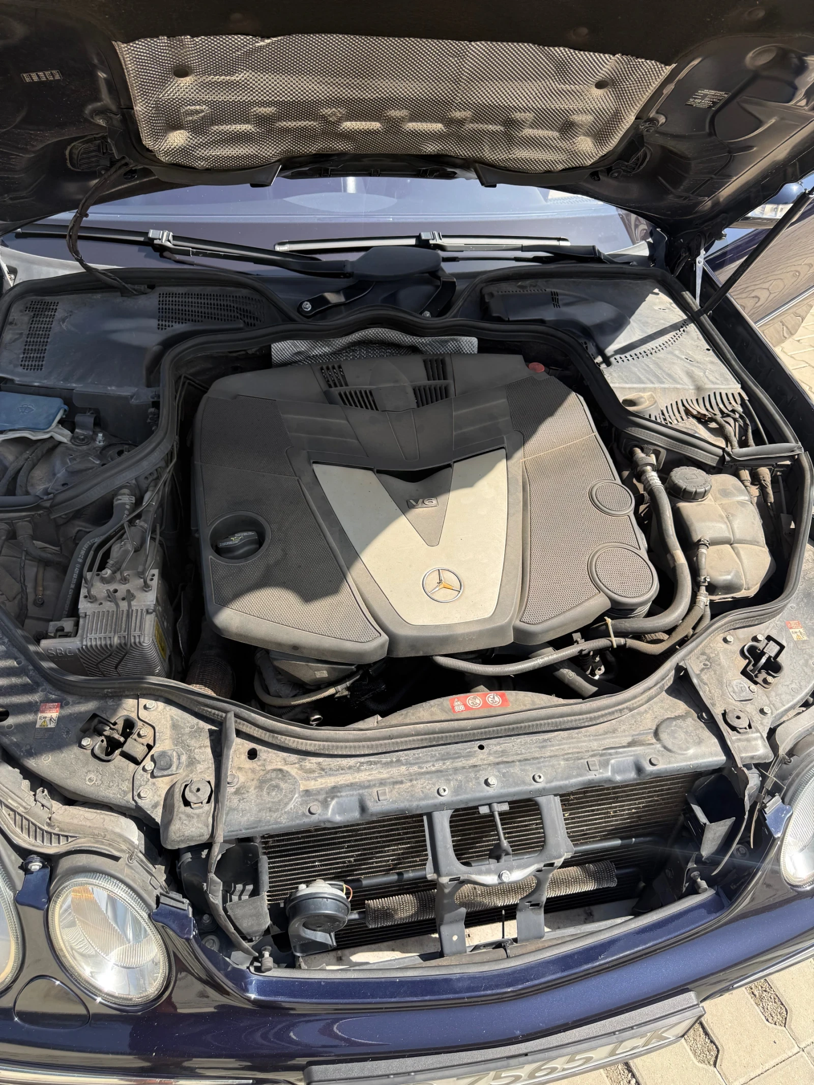 Mercedes-Benz E 280 V6, снимка 12 - Автомобили и джипове - 55944496