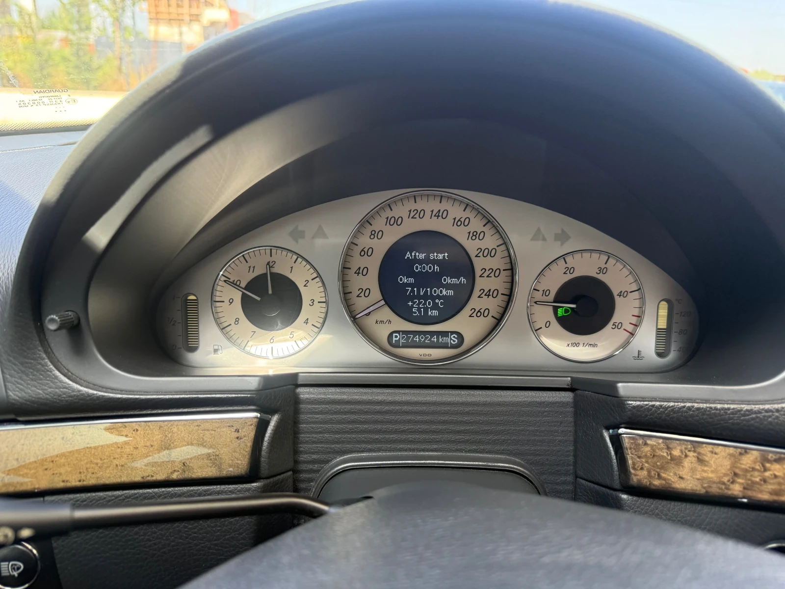 Mercedes-Benz E 280 V6, снимка 8 - Автомобили и джипове - 55944496