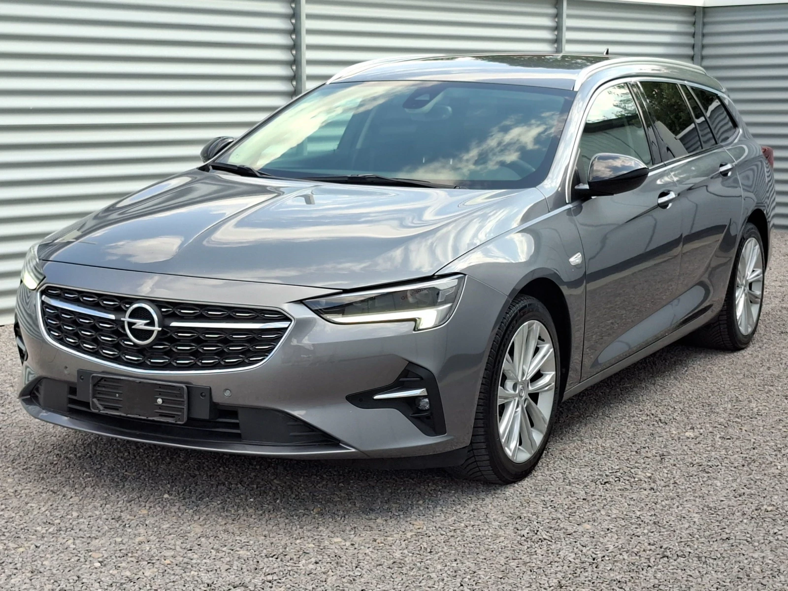 Opel Insignia 2.0CDTI/Фейслифт/Автомат/ТОП