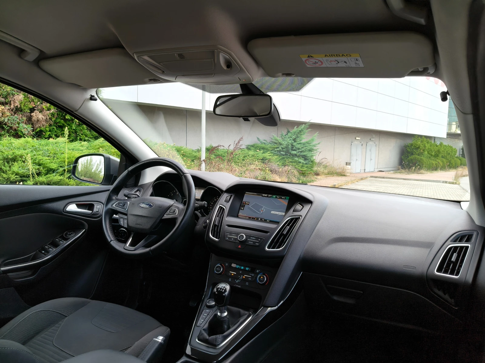 Ford Focus 1.5 TDCI 120 К.С, снимка 15 - Автомобили и джипове - 55937386