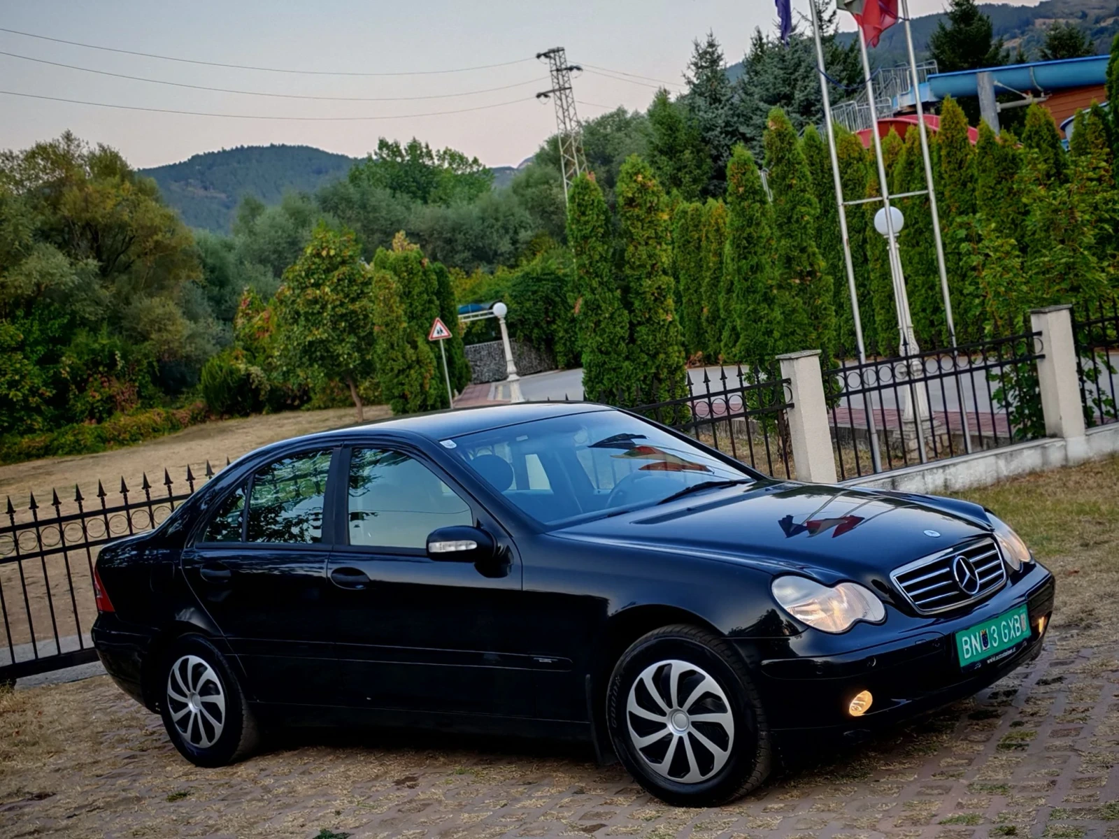 Mercedes-Benz C 200 2.2CDI(116)* АВТОМАТИК* КЛИМАТРОНИК* НОВ ВНОС* , снимка 9 - Автомобили и джипове - 56023765