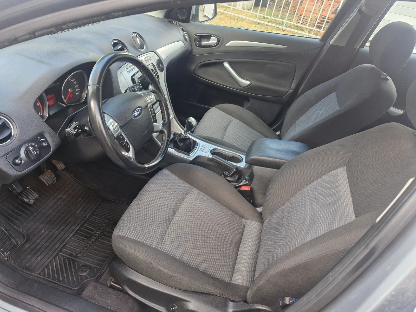Ford Mondeo 2.0TDCI, снимка 12 - Автомобили и джипове - 56273322