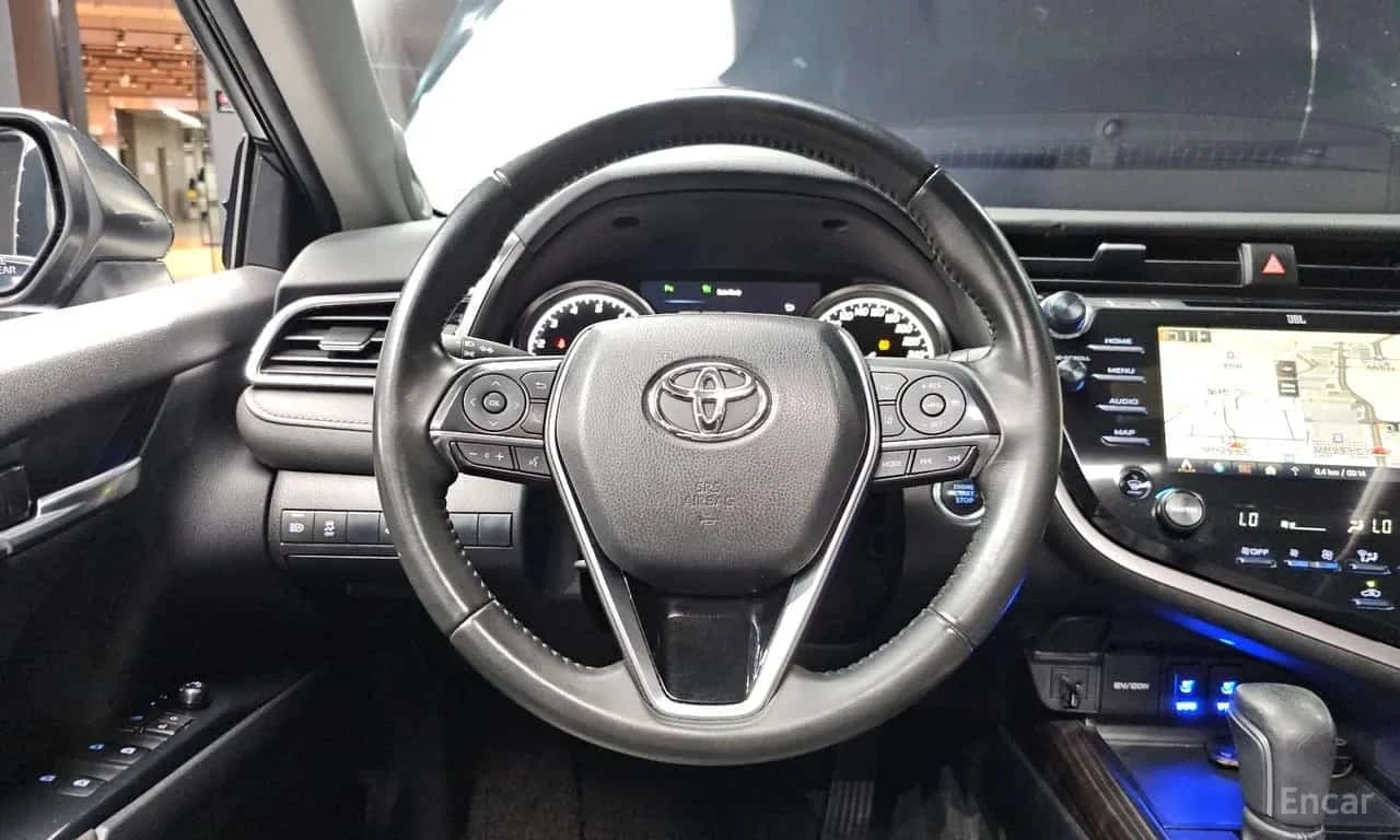 Toyota Camry * 2.5 * ФИНАНСИРАНЕ, снимка 13 - Автомобили и джипове - 56365558
