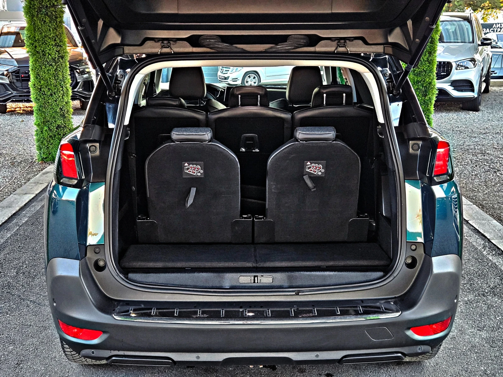 Peugeot 5008 7MESTA/PANO/DISTR/360CAMERA/CAR PLAY/AMBIENT/LIZIN | Mobile.bg � ����������� 8