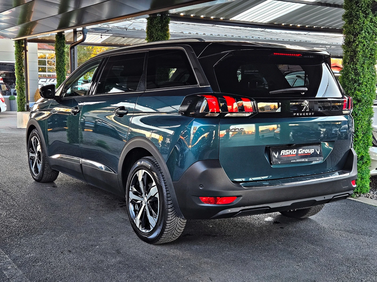 Peugeot 5008 7MESTA/PANO/DISTR/360CAMERA/CAR PLAY/AMBIENT/LIZIN | Mobile.bg � ����������� 7