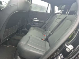 Mercedes-Benz GLA * 250 * CARFAX * 2 КЛЮЧА * ШИБИДАХ * , снимка 12