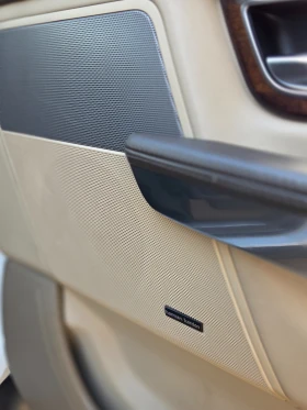 Land Rover Range Rover Sport 3.0TDV6 HSE УНИКАЛЕН, снимка 12