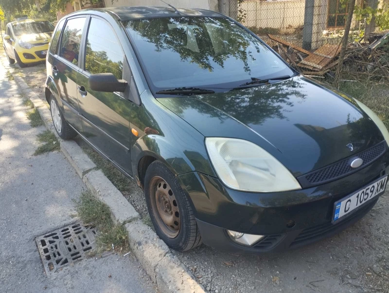 Ford Fiesta, снимка 4 - Автомобили и джипове - 46875528