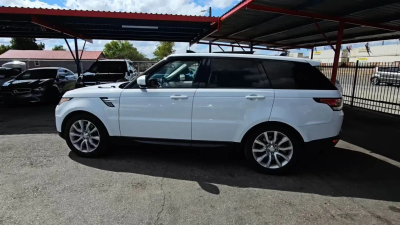 Land Rover Range Rover Sport, снимка 4 - Автомобили и джипове - 47745942