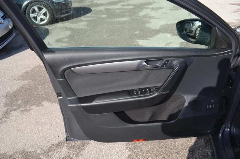 VW Passat 1.4-metan, снимка 8 - Автомобили и джипове - 49677550