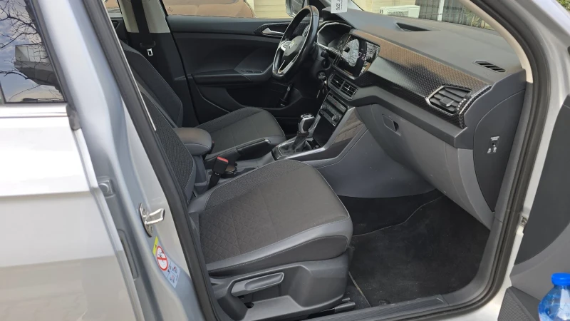 VW T-Cross Style, снимка 13 - Автомобили и джипове - 53139373