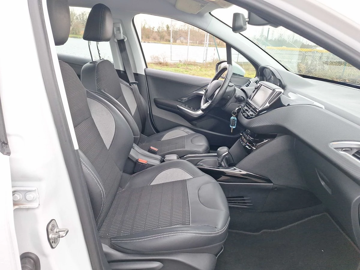 Peugeot 2008 БЕНЗИН* АВТОМАТИК* FACELIFT* ОЧАКВАН* ВНОС* * *  - изображение 10