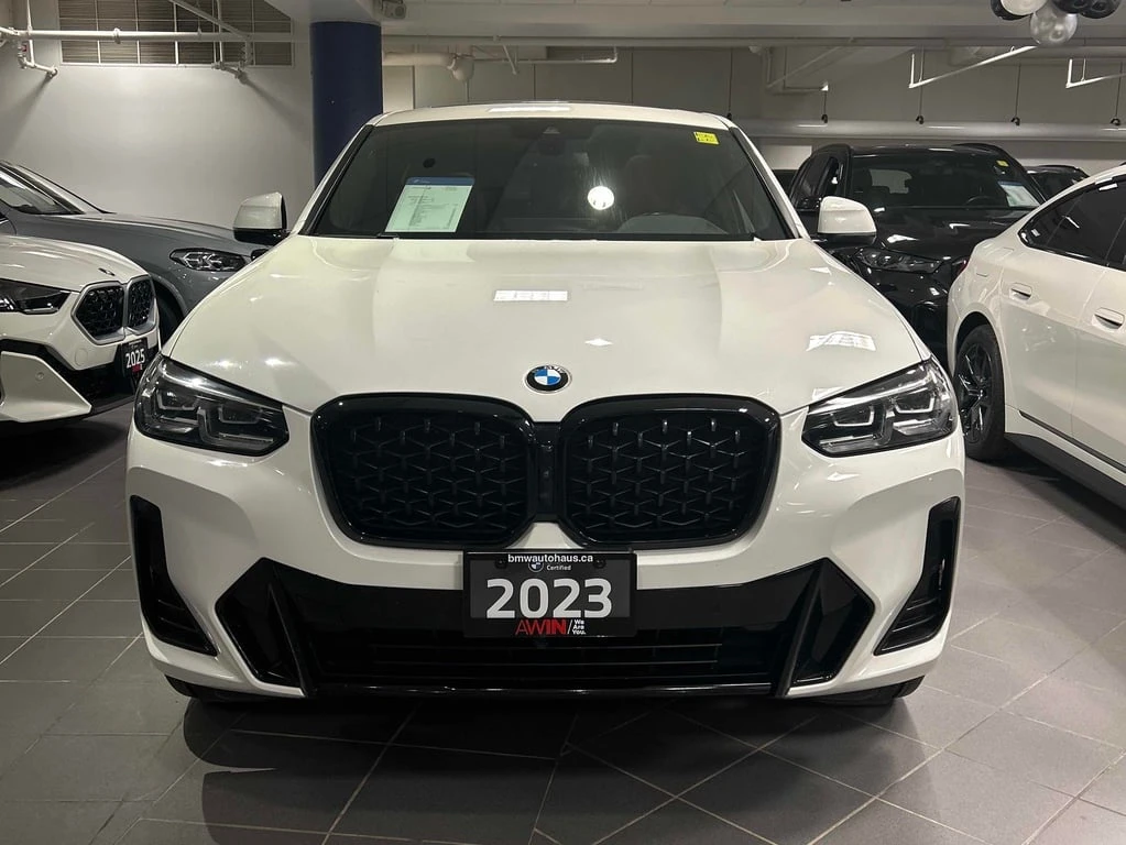 BMW X4 * xDrive30i * CARFAX *    | Mobile.bg   6